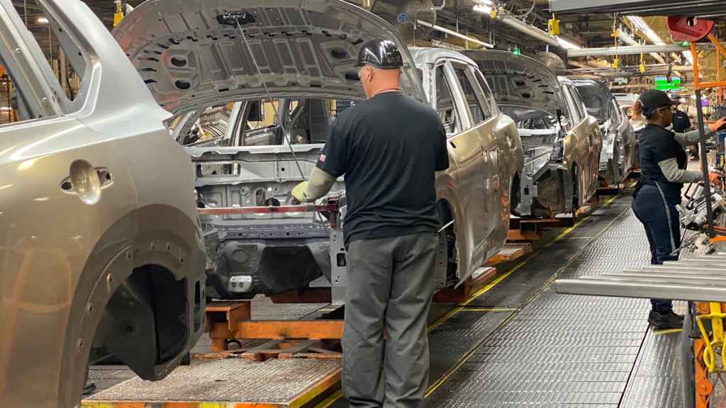 Trump’s ongoing 25% auto tariffs expected to cut sales by millions, cost $100&nbsp;billion