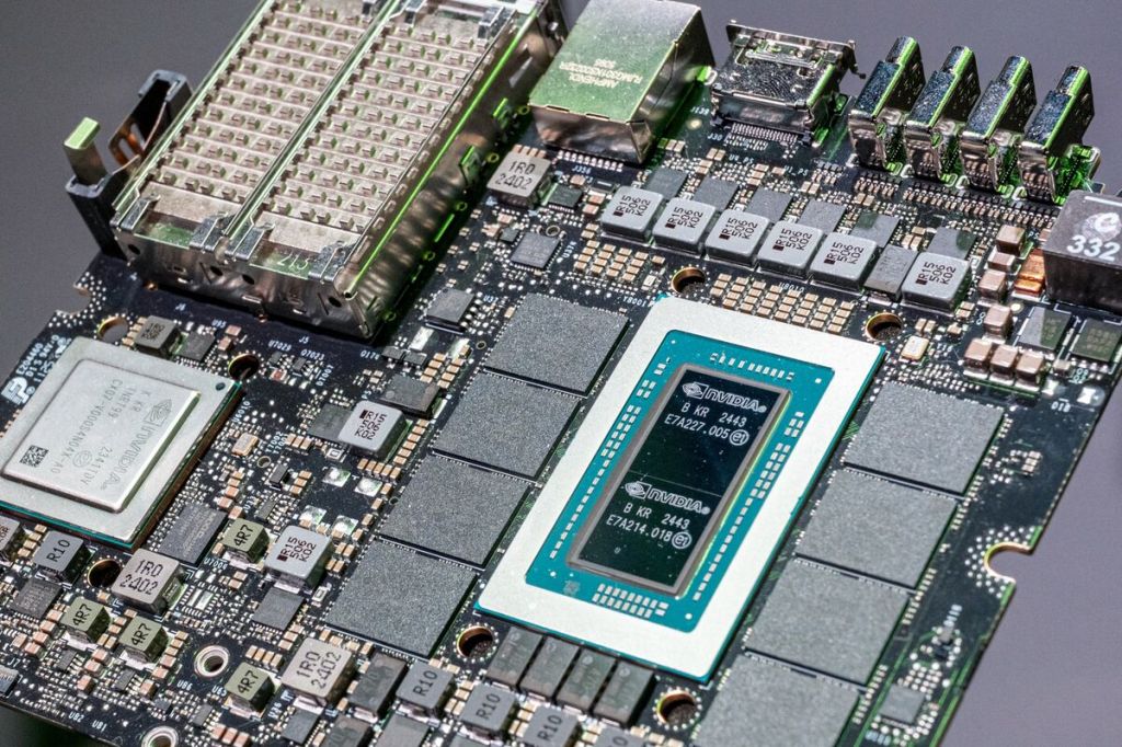 US Weighs Easing Nvidia Chip Curbs on UAE as Trump Plans&nbsp;Visit