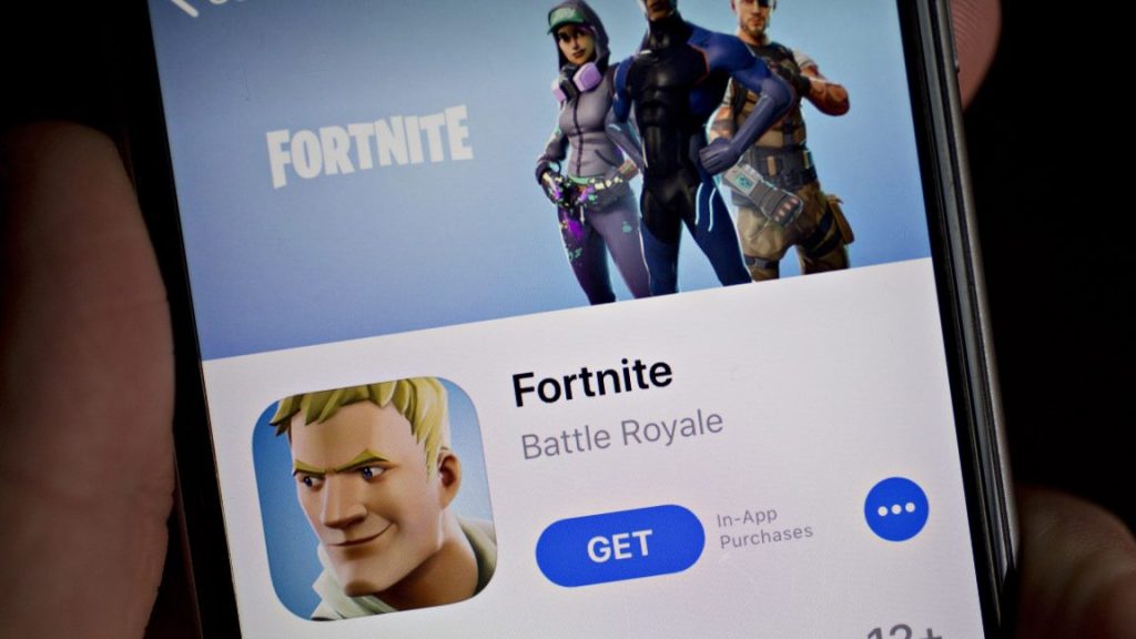 Epic goes to court to force Fortnite back on US&nbsp;iOS